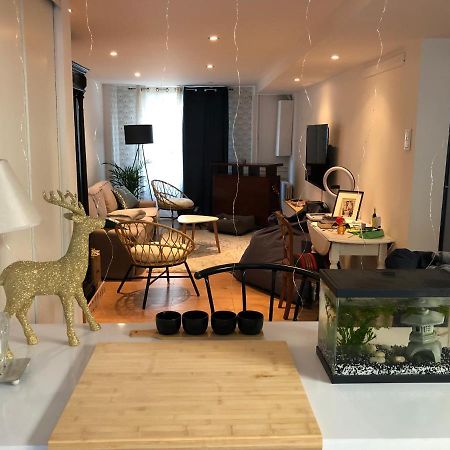 Agreable Maison De Ville ,Calme Avec Tous Les Commerces A 150M シェルブール・アン・コタンタン エクステリア 写真